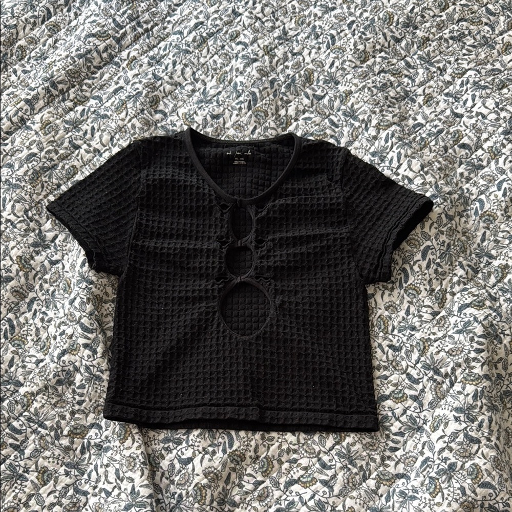 black cut out crop top